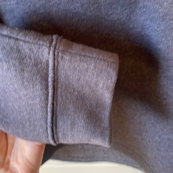 💙NHL Toronto Maple Leafs, hooded sweatshirt size Medium - Picture 5 of 8